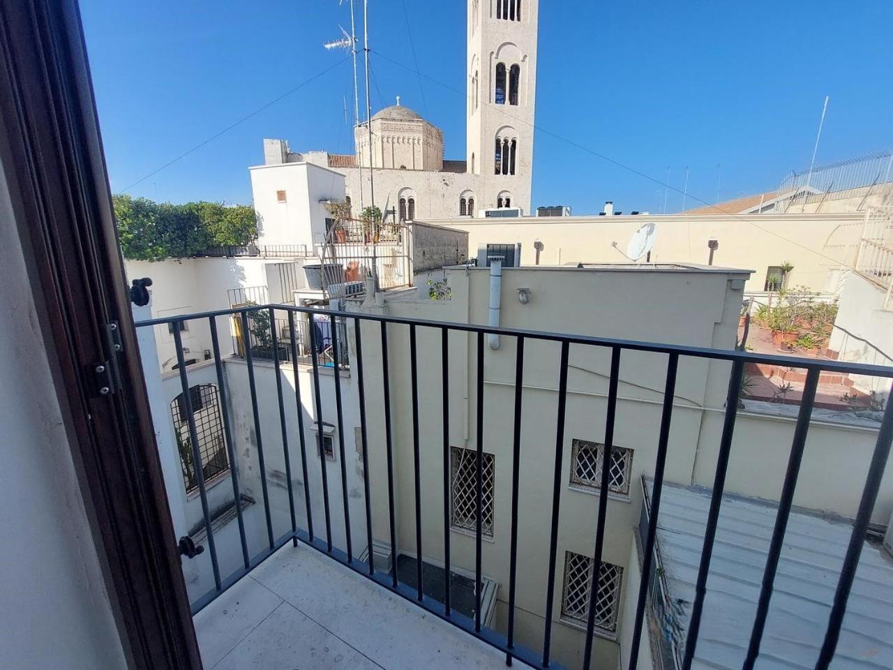 Cattedralflats -Comfort, Stile E Vista Sulla Cattedrale Бари Екстериор снимка