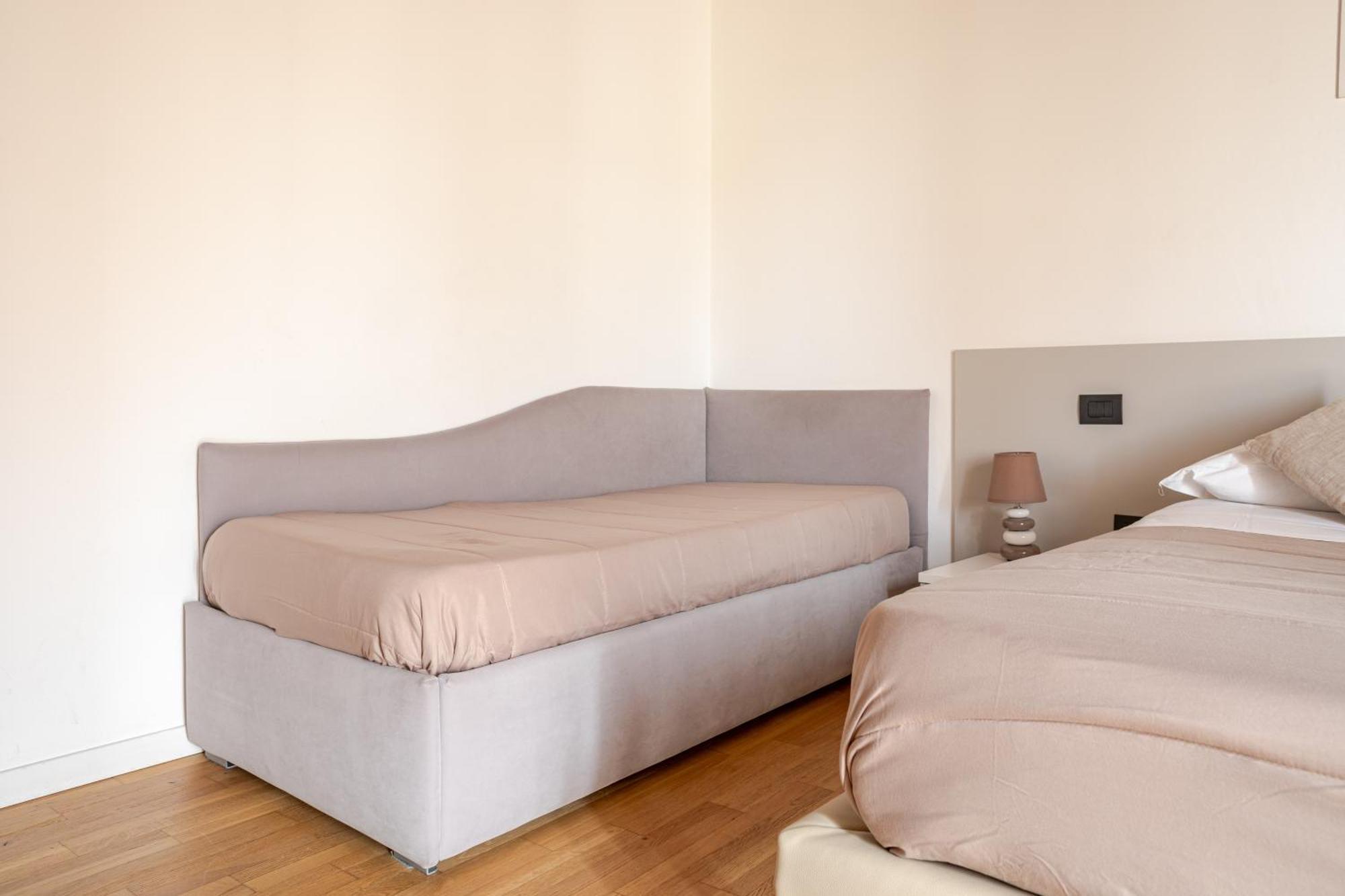 Cattedralflats -Comfort, Stile E Vista Sulla Cattedrale Бари Екстериор снимка